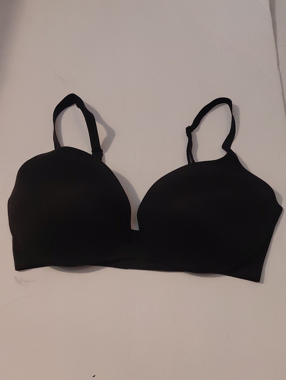 Victoria Secret Everyday Smooth Black T-Shirt Bra - Women Intimates 36DD Adjust